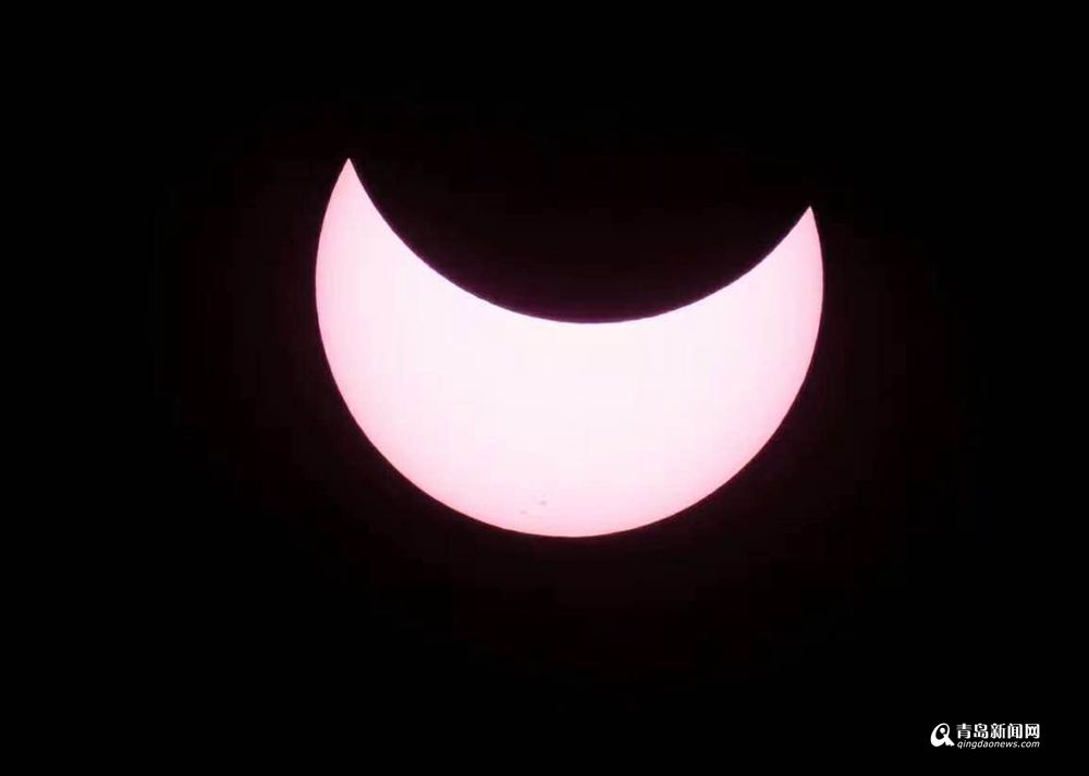高清：青岛天文达人追日美国拍摄下日食全过程