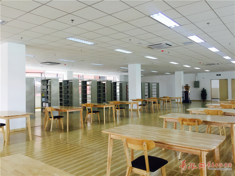 九年一贯制青岛滨海学校启用 市内三区最大