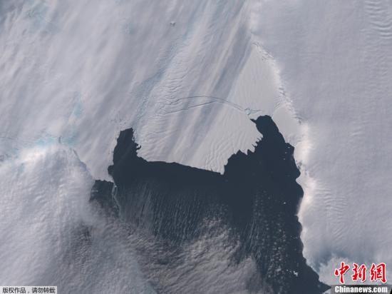 南极冰山下有温暖洞穴 可能秘藏未知物种(图)