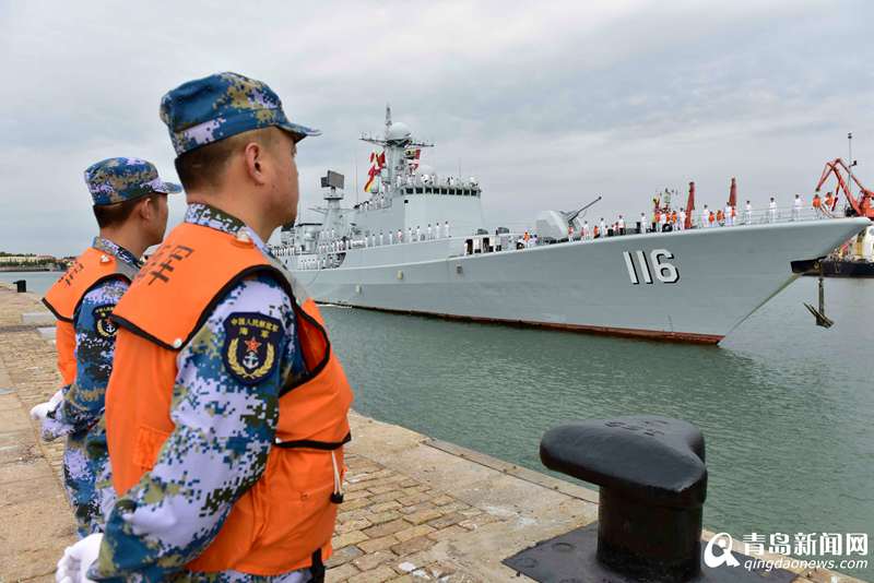 中国海军舰艇编队完成中俄联演任务 返回青岛