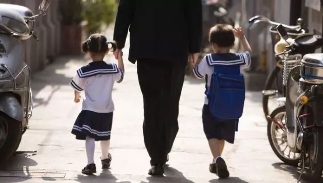 全城接力找回走失女孩 防走失锦囊家长收好