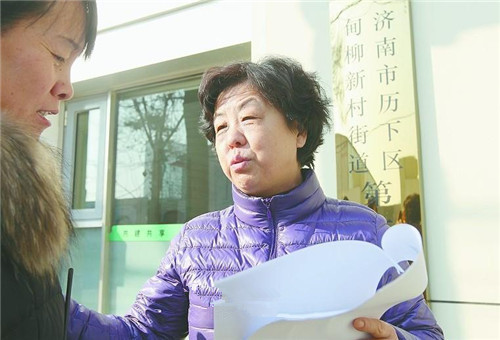 济南“小巷总理”陈叶翠因病去世 居民自发送别