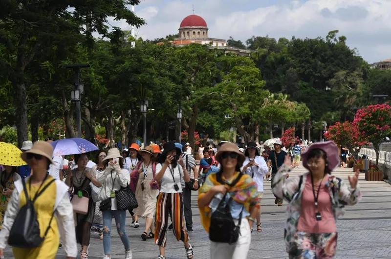 瑞典电视台播放辱华视频 央视:趣味低级令人震