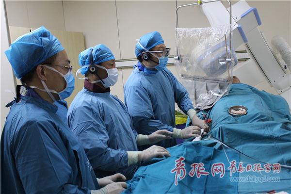 青岛阜外医院5G网络 跨国直播心脏介入手术