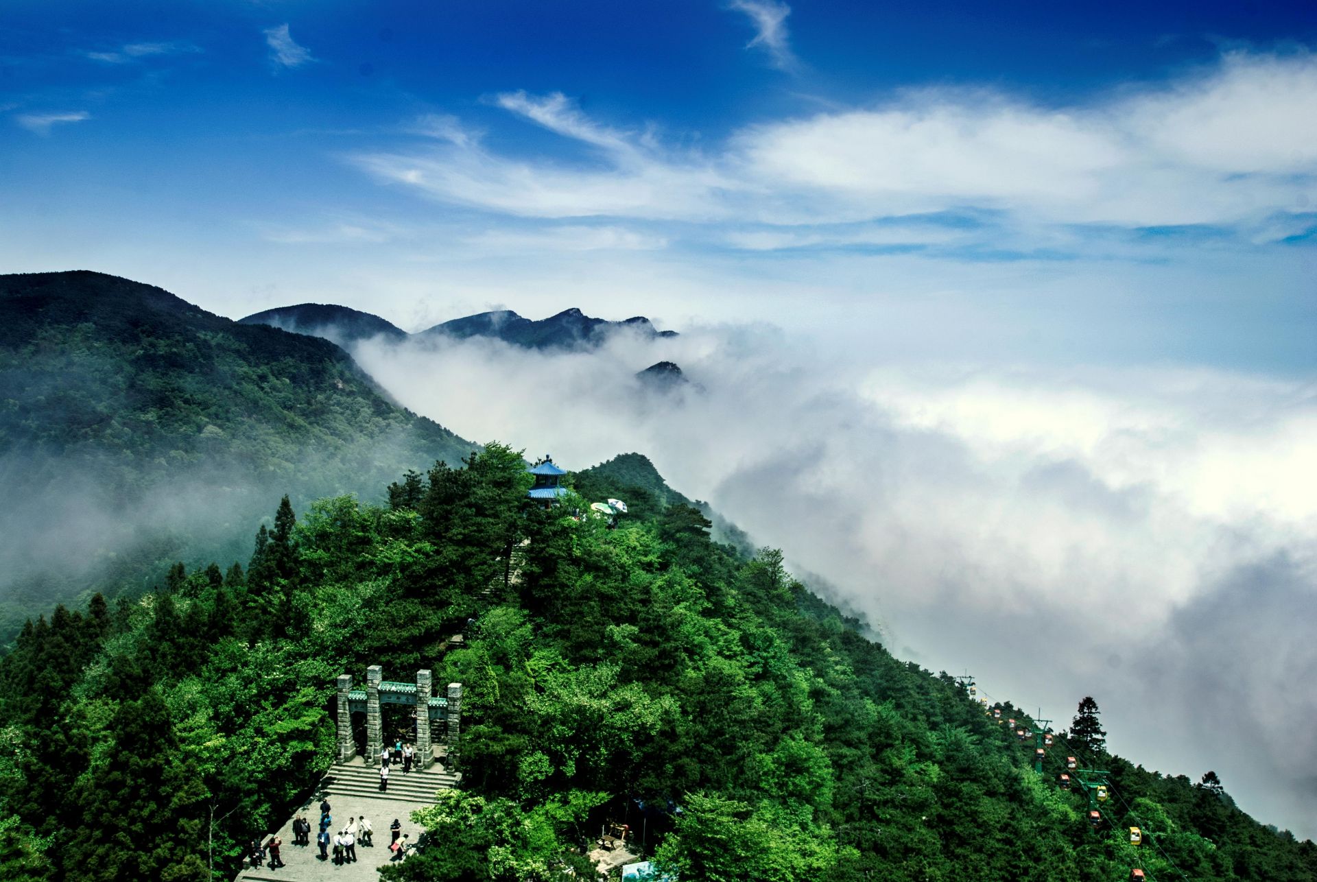 中国首批15个“天气气候景观观赏地”出炉 崂山巨峰云海入选