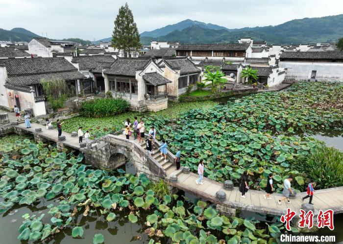 多地晒长假旅游“成绩单” 这个地方创新高