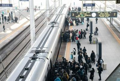 航空双铁协同融合 春运首日青岛北站综合运输服务全面提升