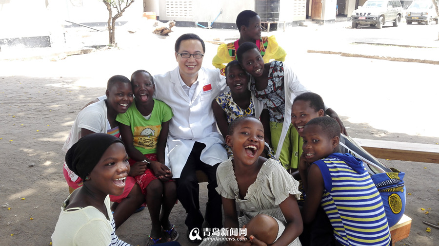 青岛6名医生援助坦桑尼亚 已救治近万人