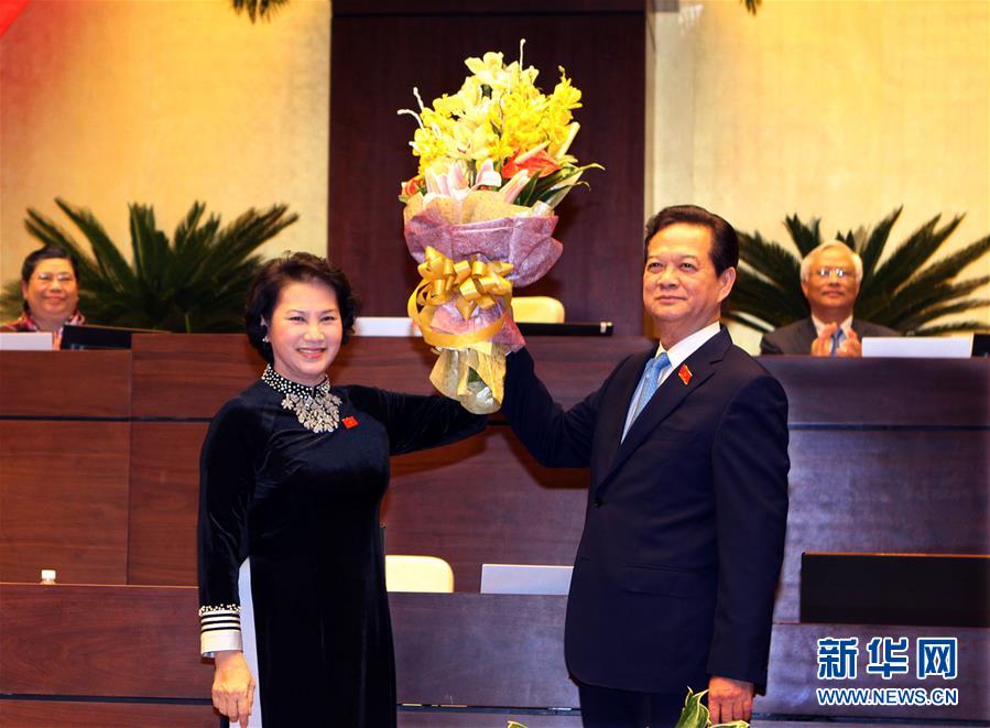 越南国会投票免去阮晋勇政府总理职务