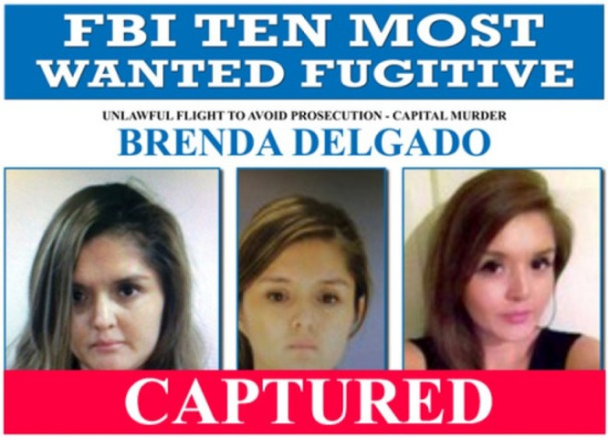中新网4月10日电据美媒报道，墨西哥警方8日拘捕了被美国联邦调查局(FBI)列为十大通缉犯的女子德尔加多(Brenda Delgado)，这名墨西哥女子因为男友另结新欢，不甘被甩，所以买凶杀死情敌。