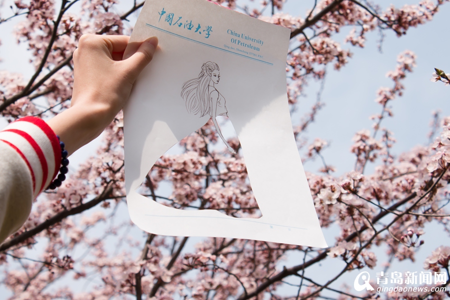 大学生创意剪纸 将春天穿在卡通人物身上