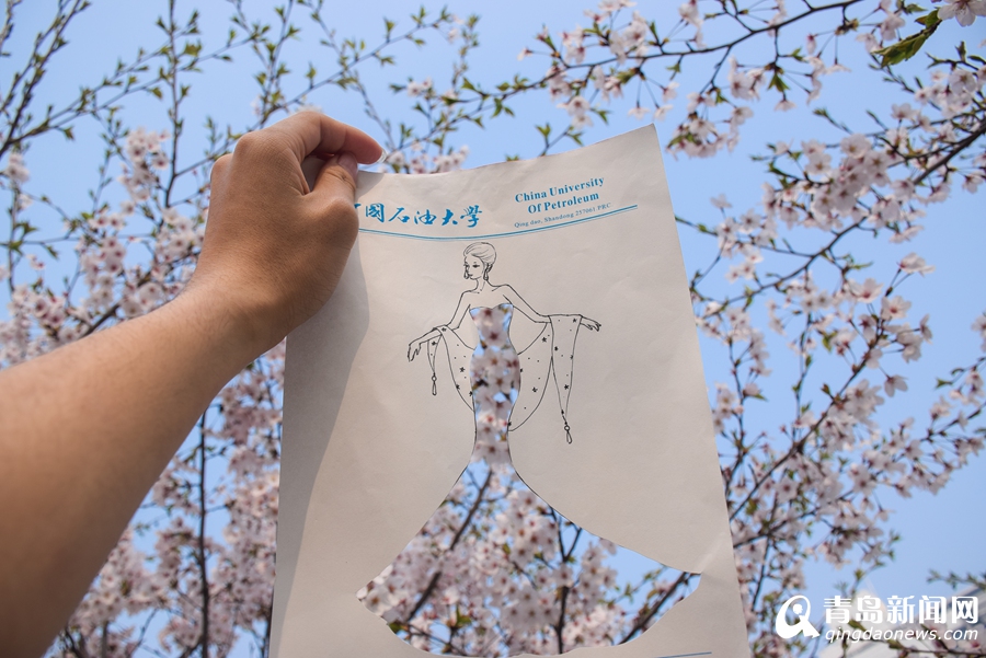 大学生创意剪纸 将春天穿在卡通人物身上