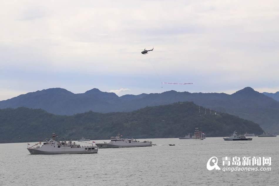 “科摩多”联合军演开幕 中国海军参加阅舰式