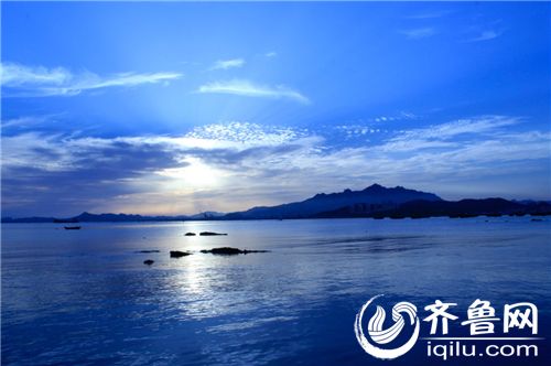 组图:美景相伴吃海鲜 青岛海鲜最正宗十大渔村