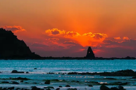 能想到最浪漫的事 就是和你在青岛看日出