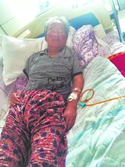 69岁大娘卖房治病钱被偷 两天后因病离世(图)