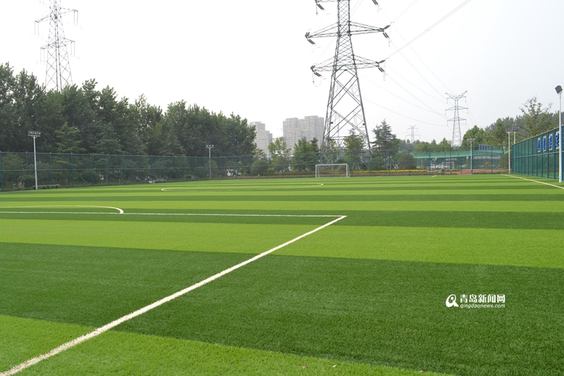 青岛最大足球公园即将开放