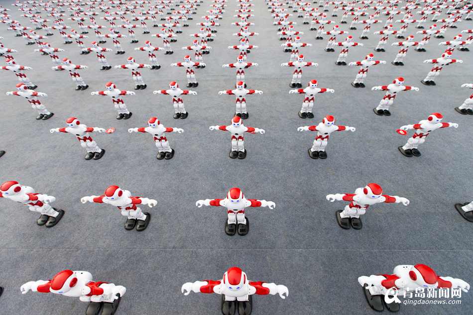 千台机器人啤酒节共舞