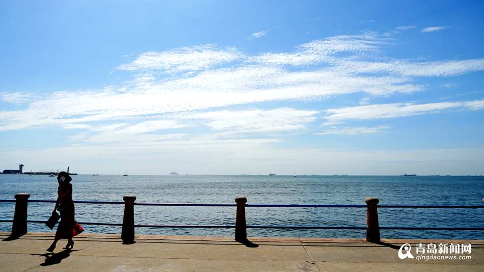 高清:北风劲吹一扫连日暑热 岛城现极致青岛蓝
