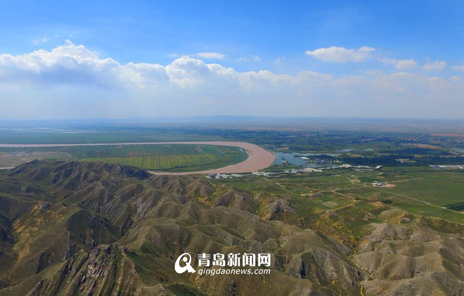 高清:航拍青铜峡黄河大峡谷 尽显山川壮丽之美