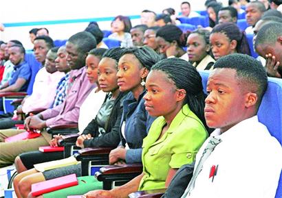 50名津巴布韦学生来海大深造 均获总统奖学金