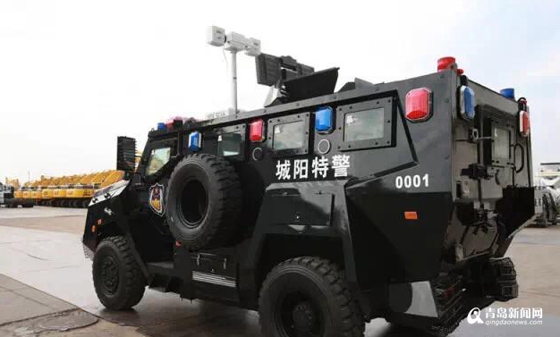 组图：实拍城阳新款防暴突击车 中国警界首辆