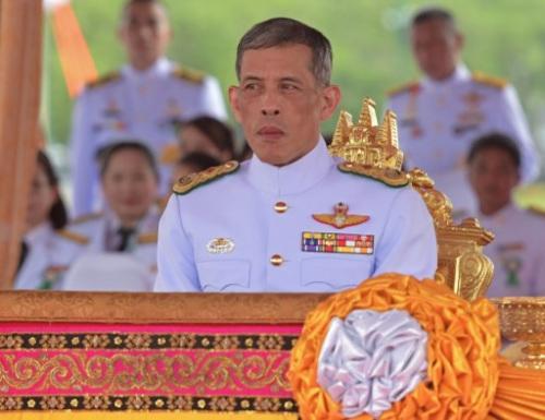 泰国国王去世 王储表示将等到适当时候再继位