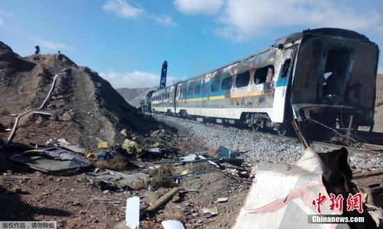 伊朗火车相撞事故至少44死100伤 因天气原因导致