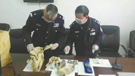 青海无人区发现50年前遗骨 或为川籍地质工作者
