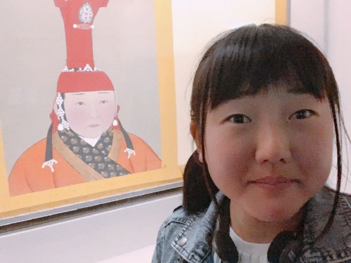 , 有此经历的，这位日本妹子可不是一个人。网友们不甘示弱，纷纷晒出自己在博物馆、美术展撞过的脸，一不小心就找到了另一个自己。
