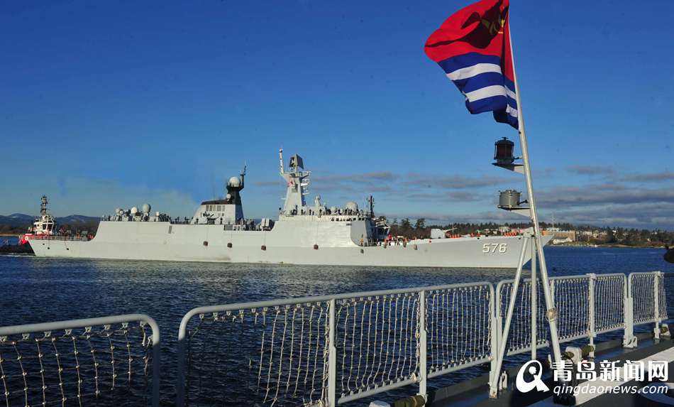 高清:中国海军舰艇编队抵维多利亚 访问加拿大