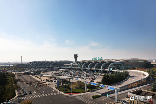 青岛机场旅客吞吐量首超2000万 年均增200万