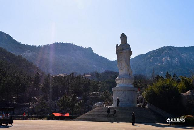 华严寺是崂山里唯一现存的对外开放的佛教寺院(纪春章摄)