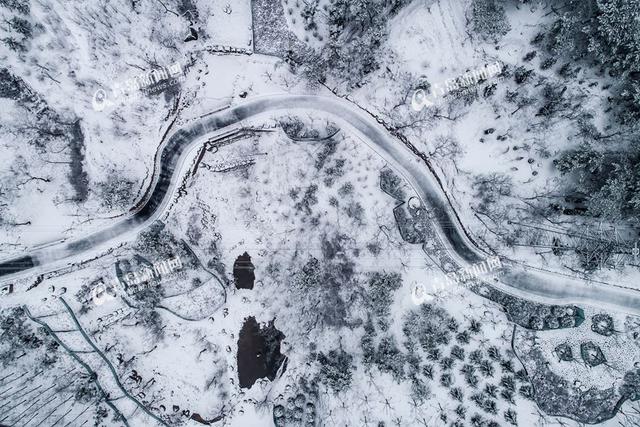 航拍震撼浮山雪景图 看完这些才懂那场雪