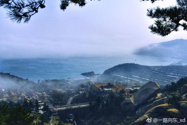 青岛崂山云雾缭绕 大美景象堪比仙境