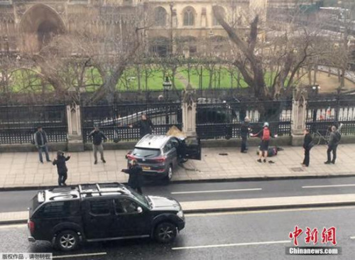 目击者讲述英国议会大厦袭击案
