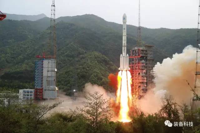 中国实践十三号卫星成功发射:飞机高铁WiFi靠它