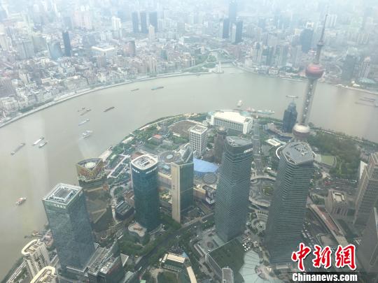 中国第一高楼546米“上海之巅”观光厅正式开放(图)