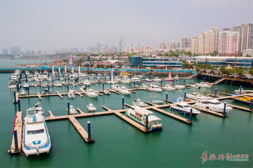 青岛探索旅游发展新路径 帆船游艇人气旺