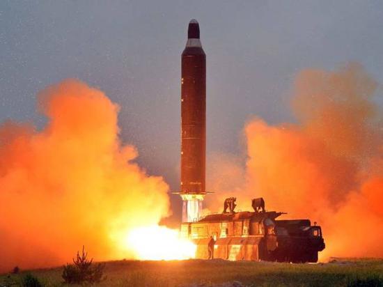 资料图：朝鲜去年六月进行的弹道火箭试验