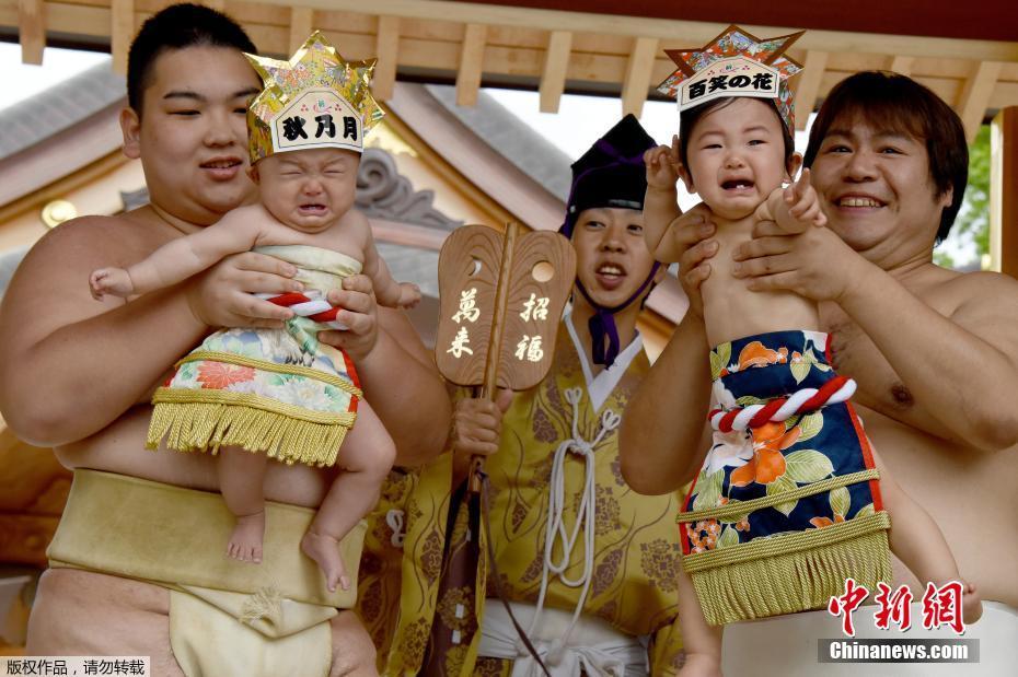 心疼宝宝一万点！日本举行“婴儿啼哭大赛”