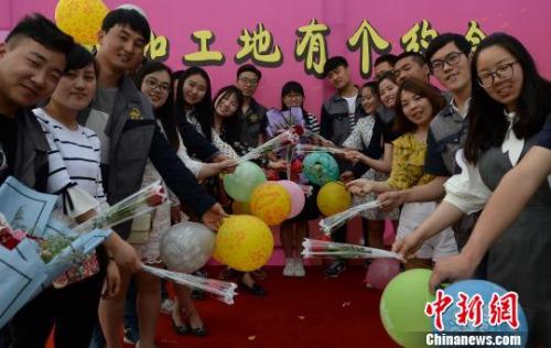 中国制定中长期青年发展规划首次提出坚持党管青年原则
