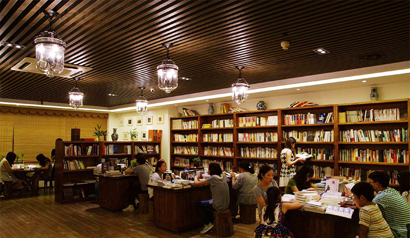 青岛不仅有24小时书店 还有这些书店腔调十足