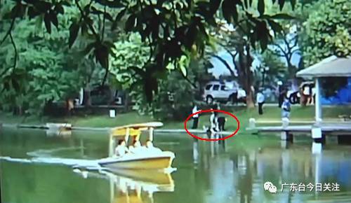男子公园湖内溺亡 疑因低头看手机未看路坠湖