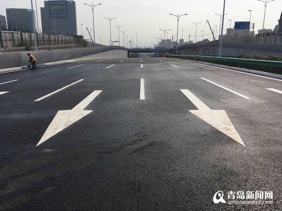 高清:深圳路辽阳路立交工程主线道路开通