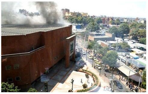 哥伦比亚首都商场爆炸致3死9伤 市长称为恐袭