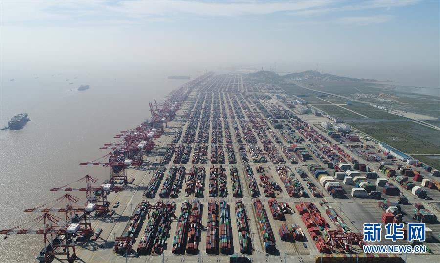 全球吞吐量前十港口中国占7席 青岛港在列