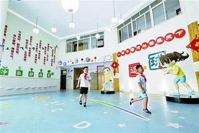 汾阳路小学乒乓文化浓 40多名孩子进国家队省队