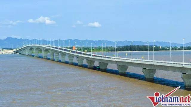 日本斥巨资援建的越南跨海大桥 还未竣工已下沉