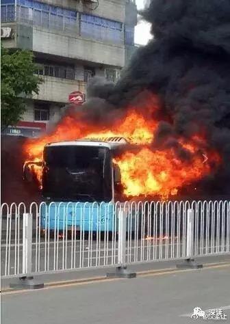 南昌公交起火救人女司机：不会要十万元奖励
